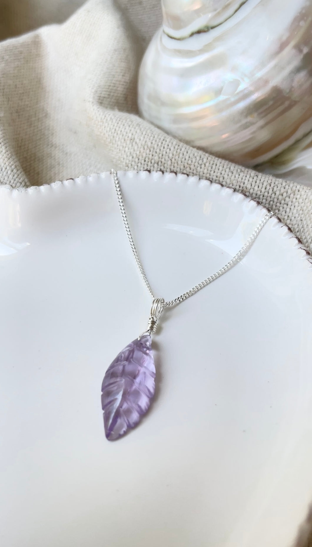 Amethyst Leaf (Sterling Silver)