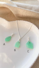 Load image into Gallery viewer, Chrysoprase Slice (Sterling Silver)
